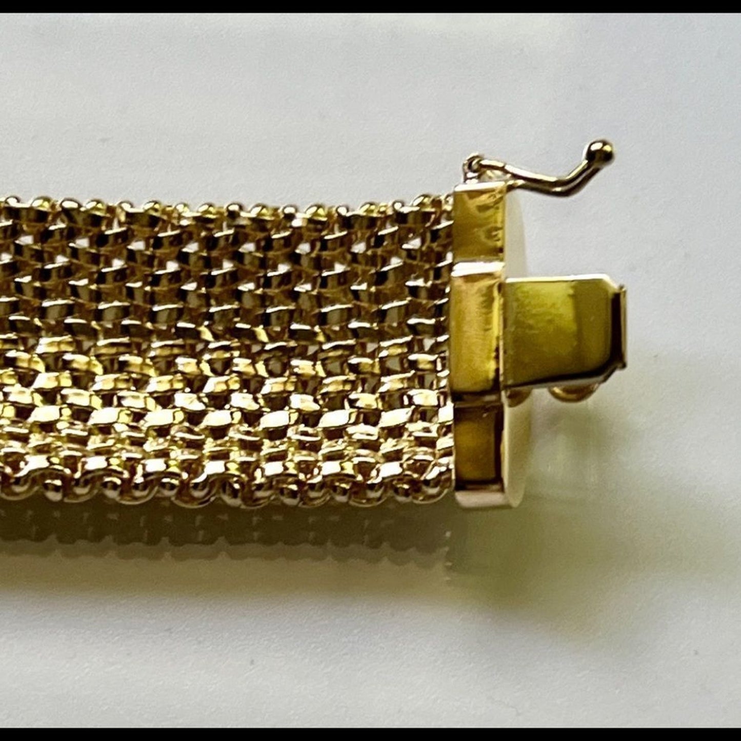 New 14k Gold 7.25in Polished Mesh Bracelet, 18.75mm wide