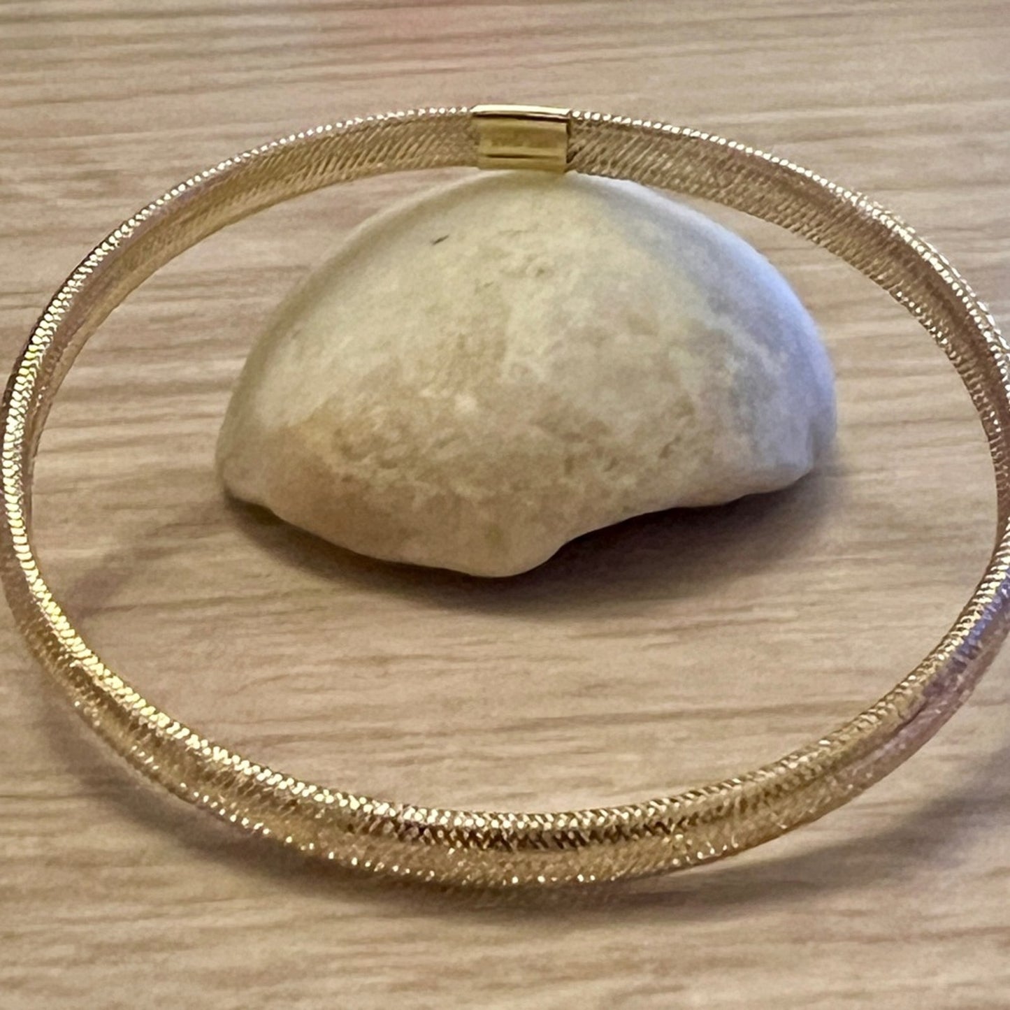 The Wholesale Jewelers 10k Gold Stretch Mesh Bracelet