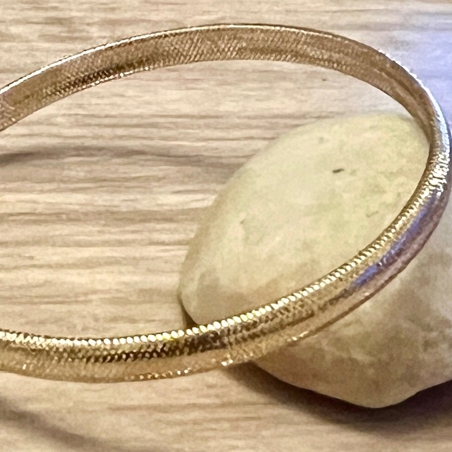 The Wholesale Jewelers 10k Gold Stretch Mesh Bracelet