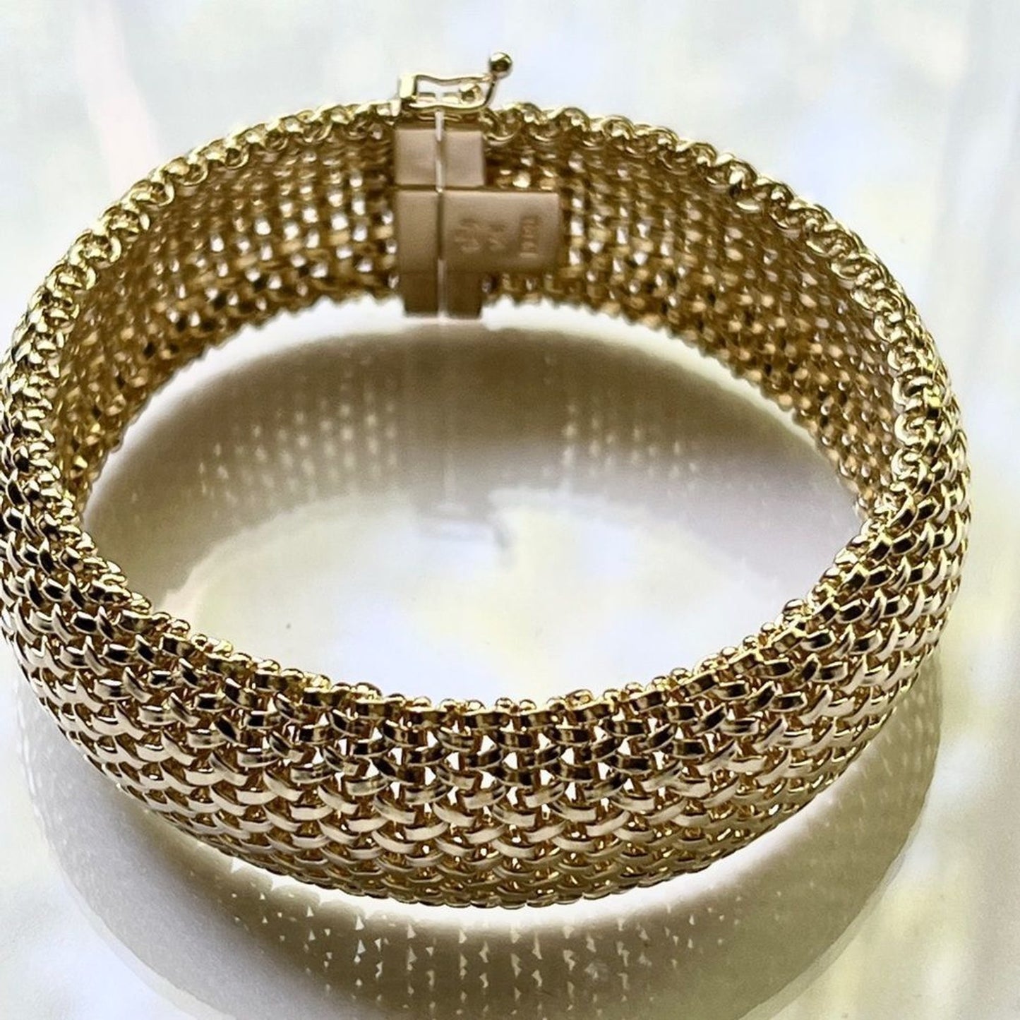 New 14k Gold 7.25in Polished Mesh Bracelet, 18.75mm wide
