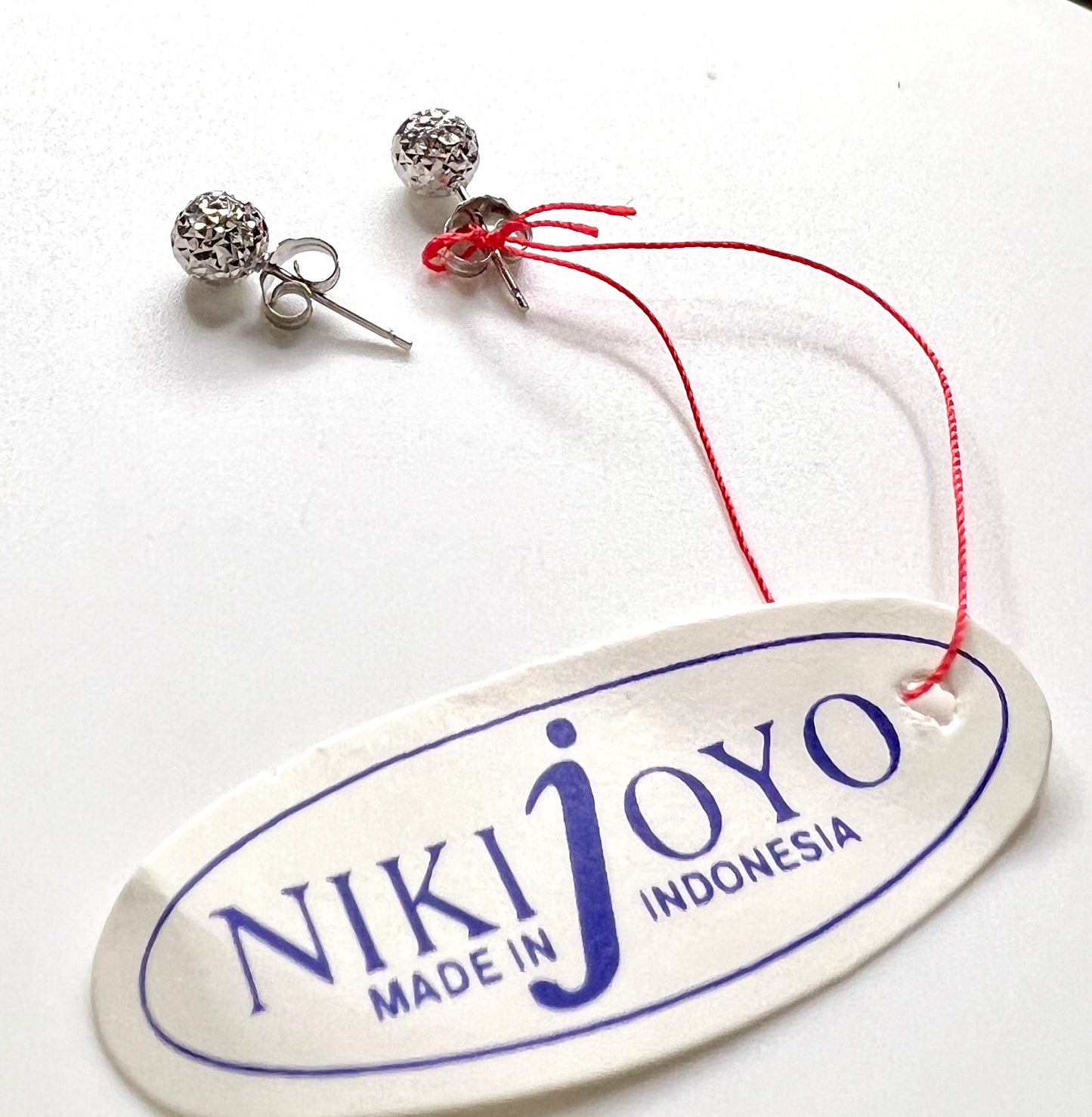14k White Gold Diamond Cut Ball Earrings