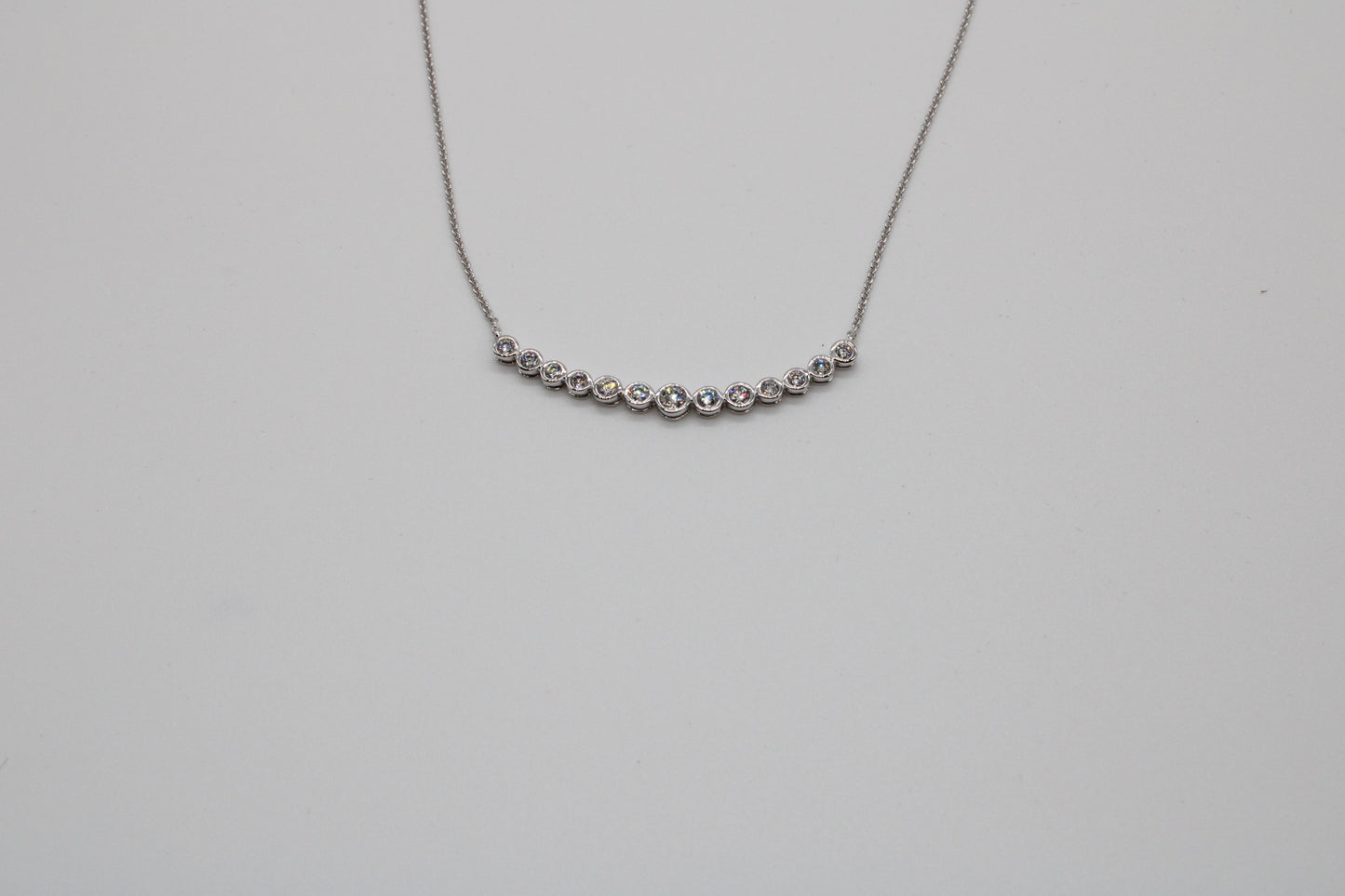 14k White Gold 1/2cttw Diamond Bar Necklace