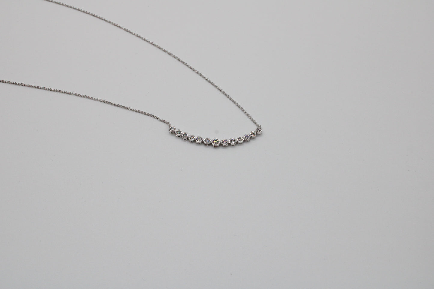 14k White Gold 1/2cttw Diamond Bar Necklace