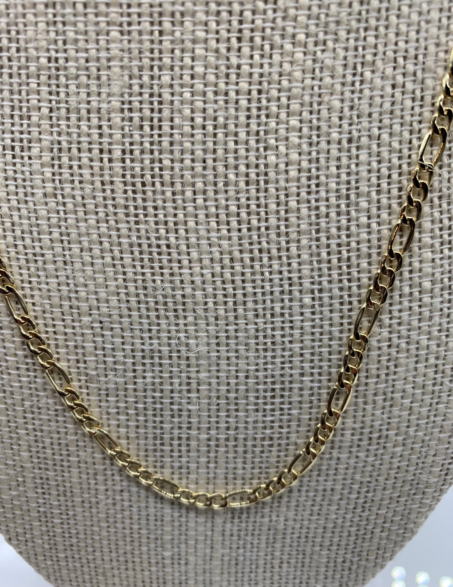 10k Gold Figaro Link Chain