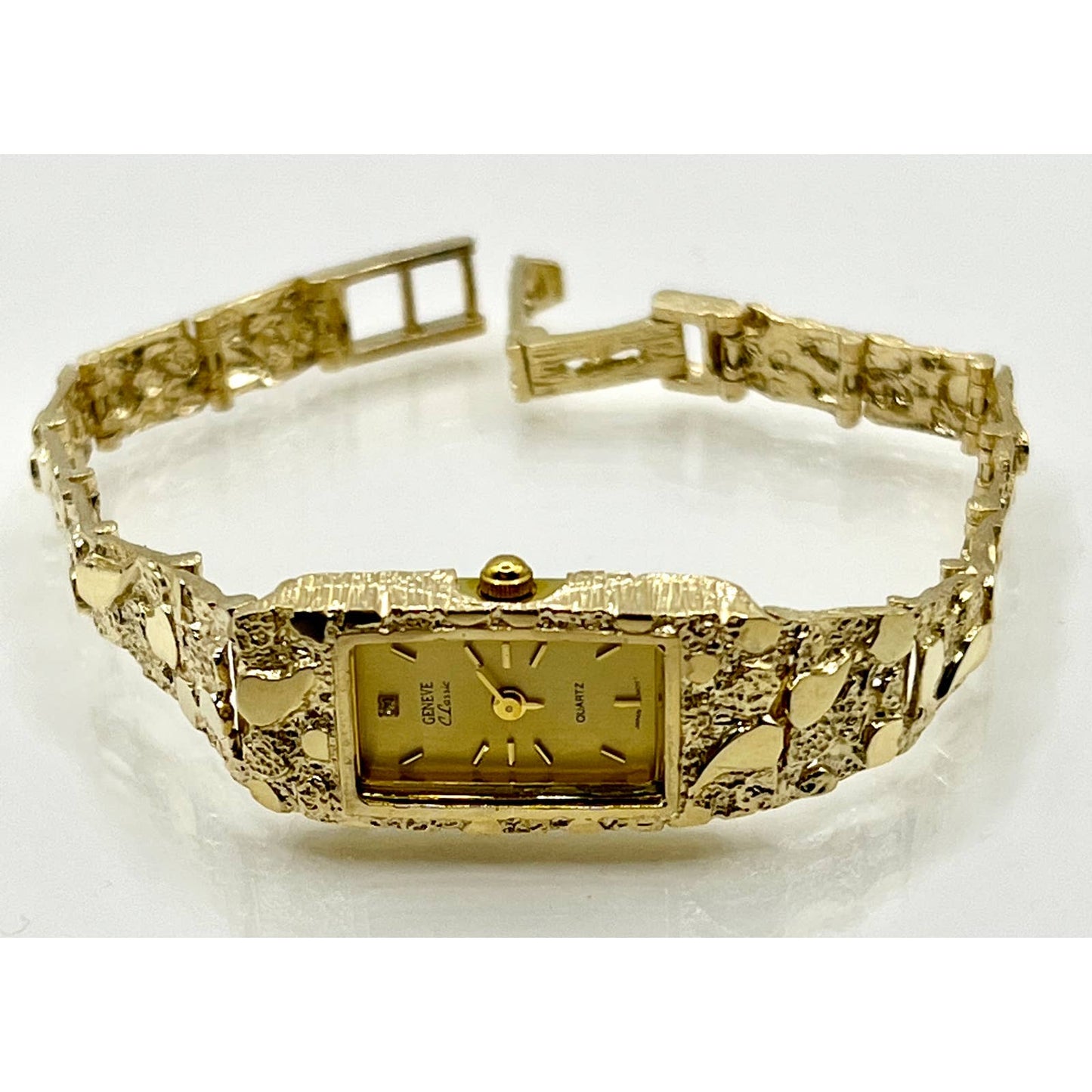 10k Gold Geneve Nugget Watch
