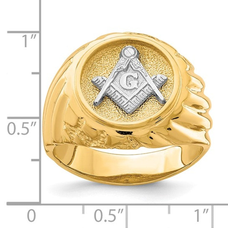 10K Two-Tone Masonic Mens Ring. Size 10 1/2. Ring is sizable