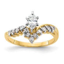 Load image into Gallery viewer, 14k Gold Diamond Engagement Ring

