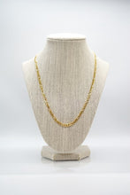 Load image into Gallery viewer, 10k Gold Figaro Link 20 inch Chain, 4.75mm wide
