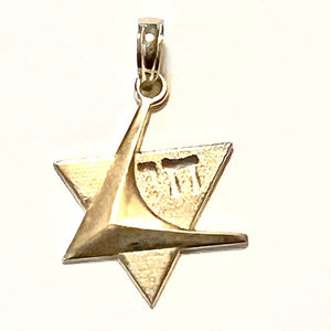 14K Polished Star Of David with Judaica Charm